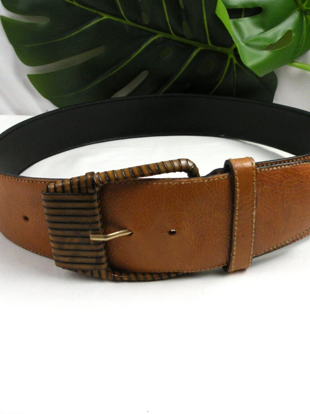 Vintage 90's Axcess Brown genuine leather belt M